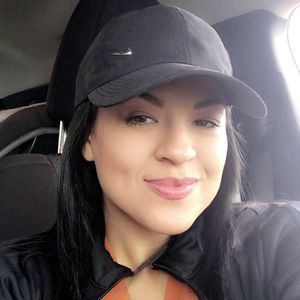 Meet your Posher, Alma